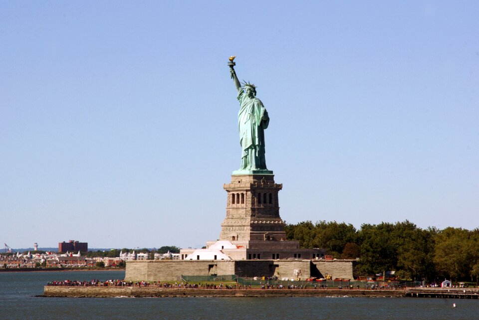 Freedom statue manhattan