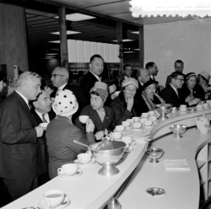 Beijenkorf in Rotterdam (opening), Bestanddeelnr 908-4190
