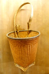 Belted harvesting basket, Xtieng (Bu Lo) - Vietnam Museum of Ethnology - Hanoi, Vietnam - DSC03240 photo