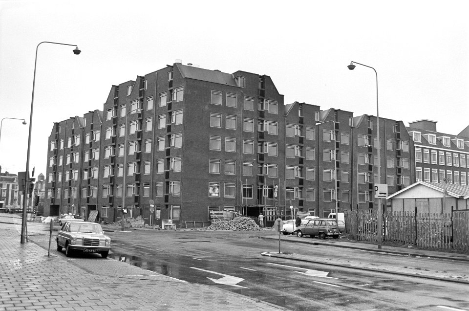 Bejaardentehuis van Leger des Heils aan Rapenburgerstraat te Amsterdam voltooid, Bestanddeelnr 927-7167