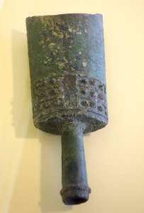 Bell (zhong), China, Zhou dynasty, 1000-256 BC, bronze - Fitchburg Art Museum - DSC08966