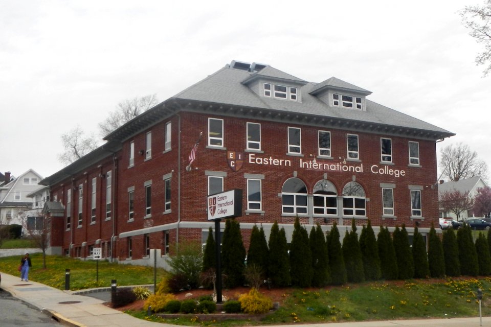 Belleville Eastern Interntnl College Washington Ave jeh