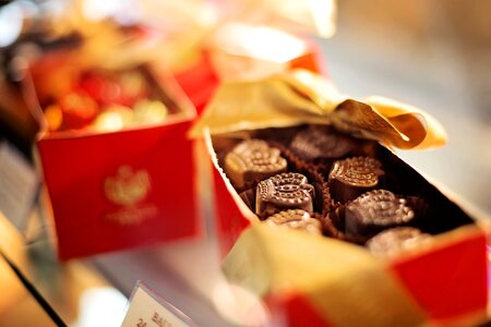 Indulgence confectionery dark