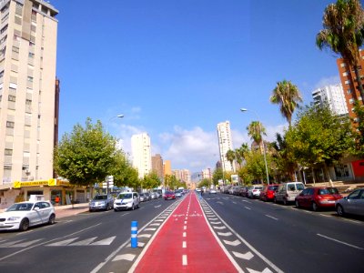 Benidorm - Avenida de Alfonso Puchades 2