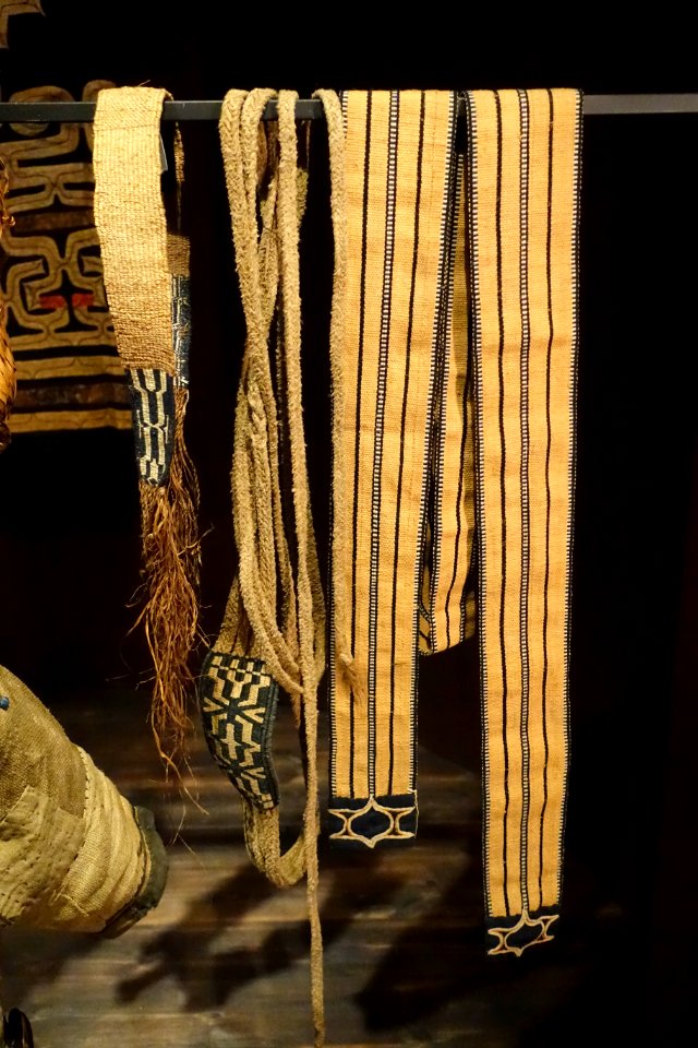 Belt, Ainu people, Japan - Etnografiska museet - Stockholm, Sweden - DSC01172