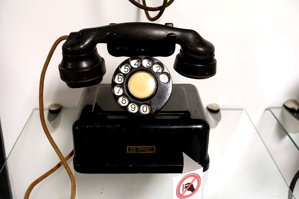 Bell Telephone Mfg. Company, Anvers, Belgique - Telephone Museum - Waltham, Massachusetts - DSC08161