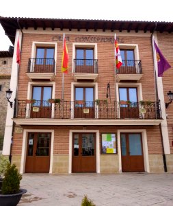 Belorado - Ayuntamiento (en la Plaza Mayor)