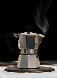 Steam heiss old coffee maker photo