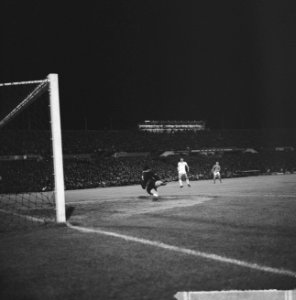 Benfica tegen Feijenoord. Spelmoment, Bestanddeelnr 915-1381