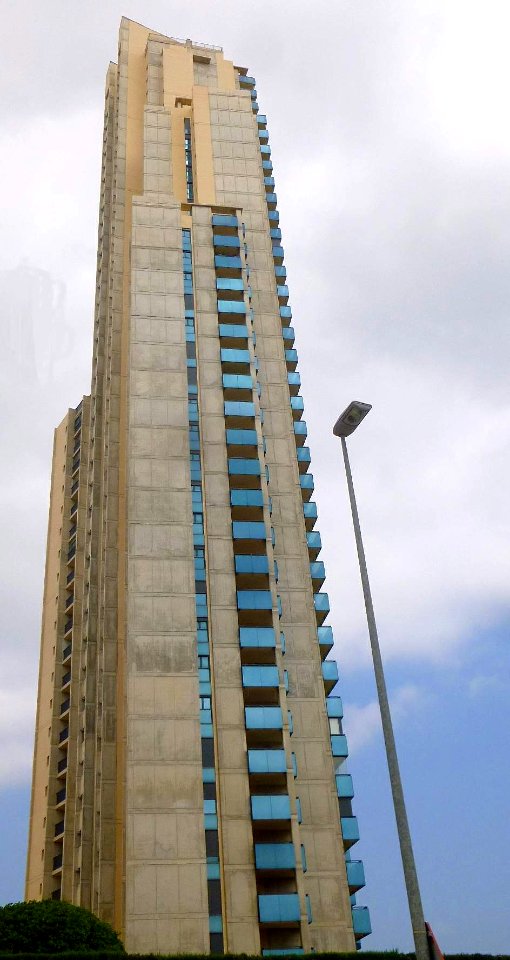Benidorm - Edificio Kronos 03