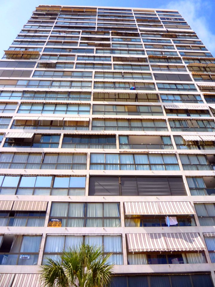 Benidorm - Edificio Los Gemelos 2