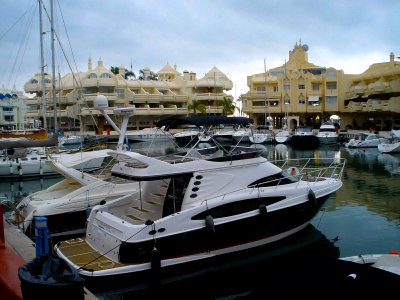 Benalmádena - Puerto Marina Shopping 06