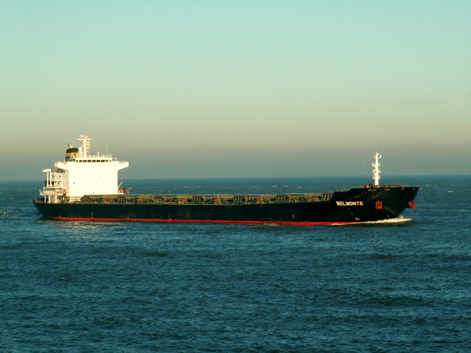 Belmonte IMO 9273612 photo-2 approaching Port of Rotterdam, Holland 29-Jan-2006