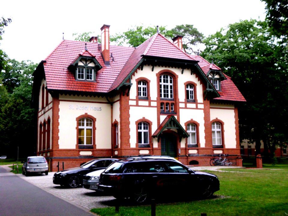 Beelitz-Heilstätten St. Josef Haus 1