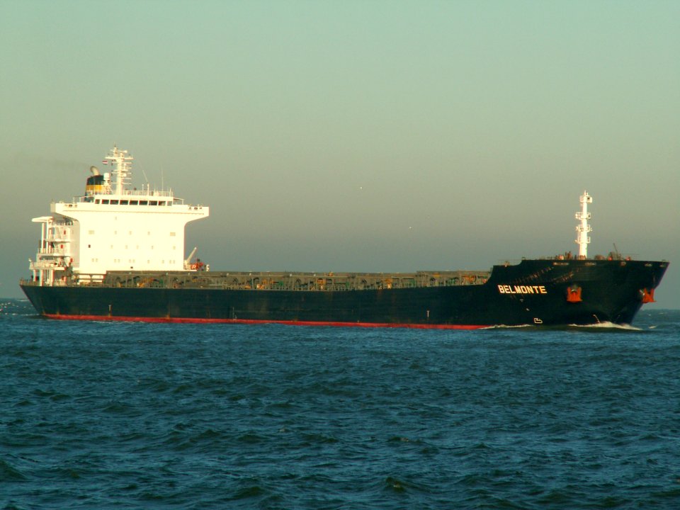 Belmonte IMO 9273612 approaching Port of Rotterdam, Holland 29-Jan-2006