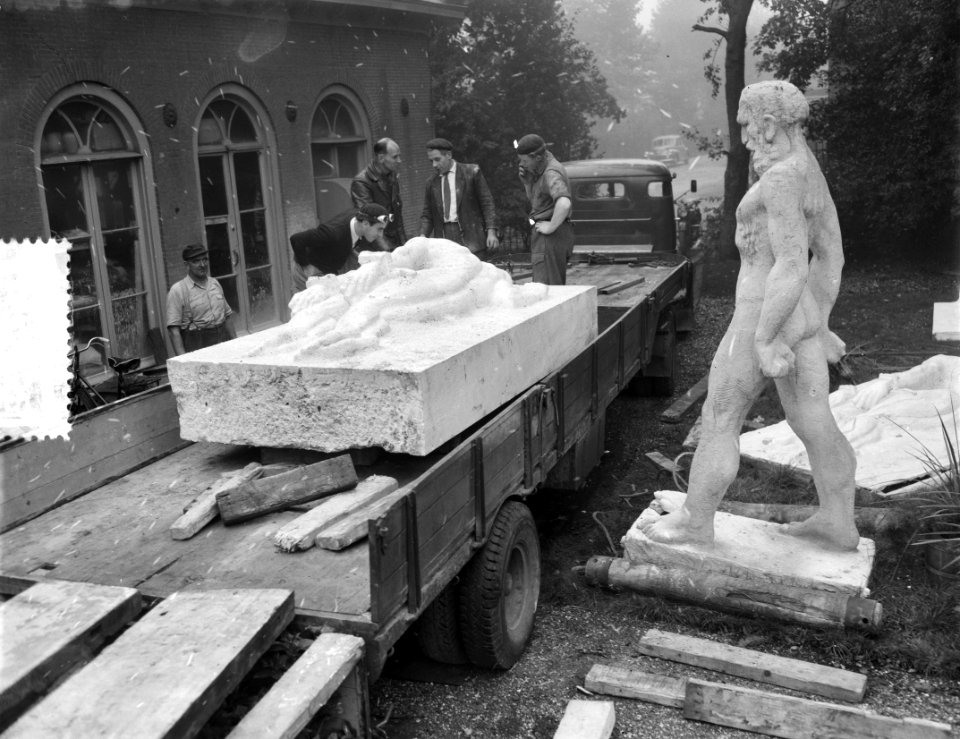 Beelden van Rädecker voor het Nationaal Monument, Bestanddeelnr 907-3832