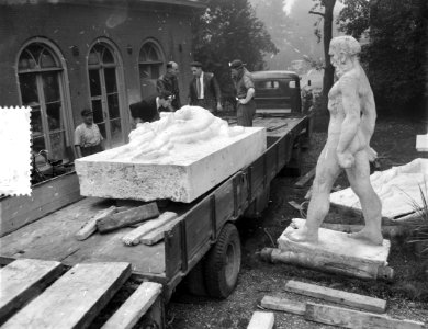Beelden van Rädecker voor het Nationaal Monument, Bestanddeelnr 907-3832