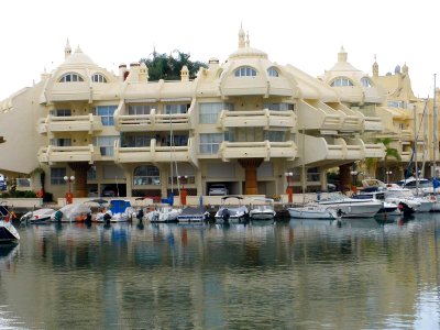 Benalmádena - Puerto Marina Shopping 18