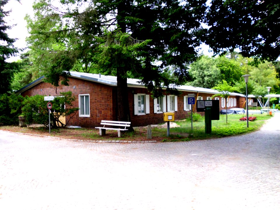 Beelitz-Heilstätten Straße nach Fichtenwalde Nr. 16 1