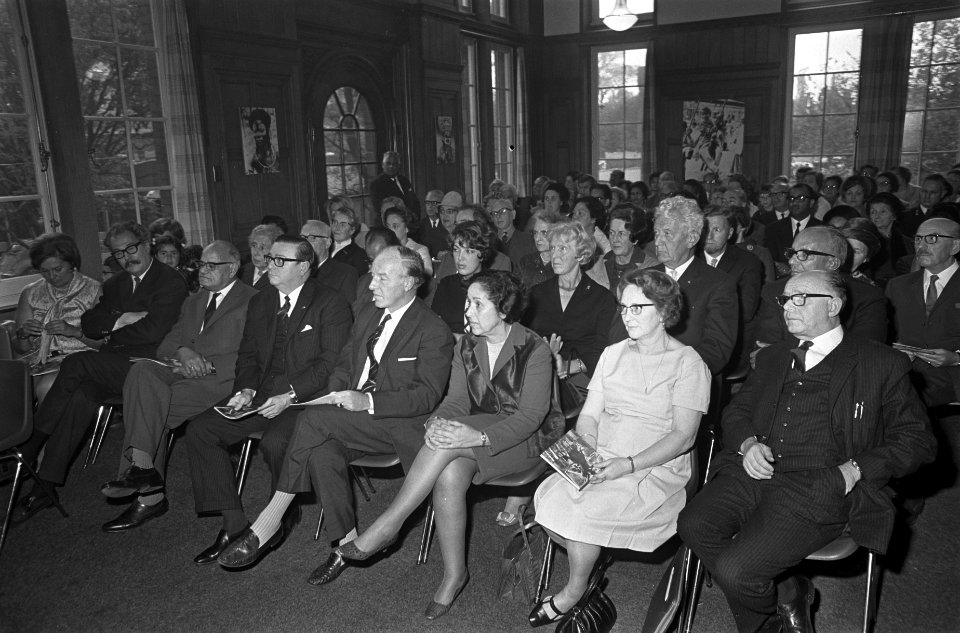 Beeldend Zien, tentoonstelling van geneesheer en kunstschilder de heer J.A. Ph, Bestanddeelnr 921-7511
