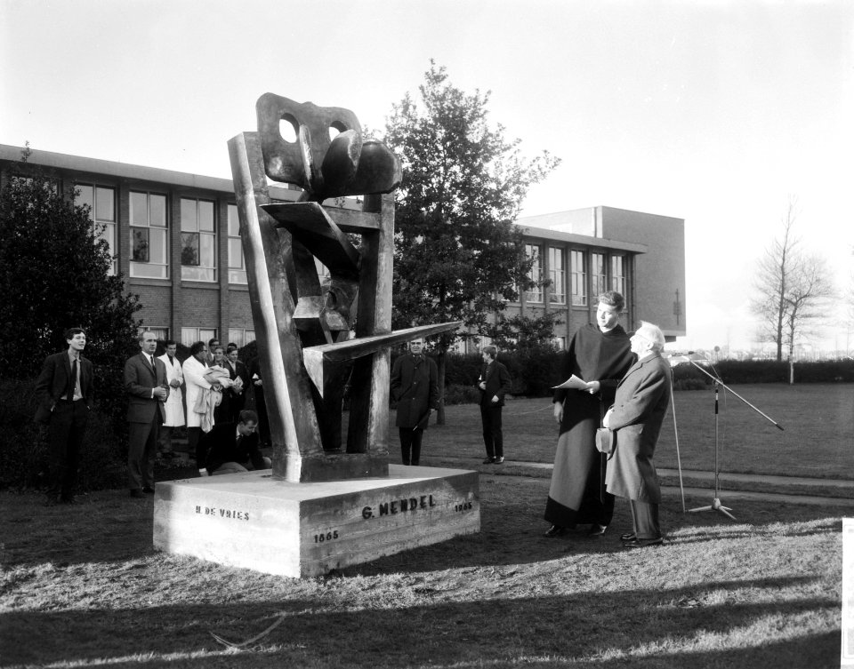 Beeldenhouwwerken, onthullingen, monumenten, Heimans, J., Bestanddeelnr 918-3965