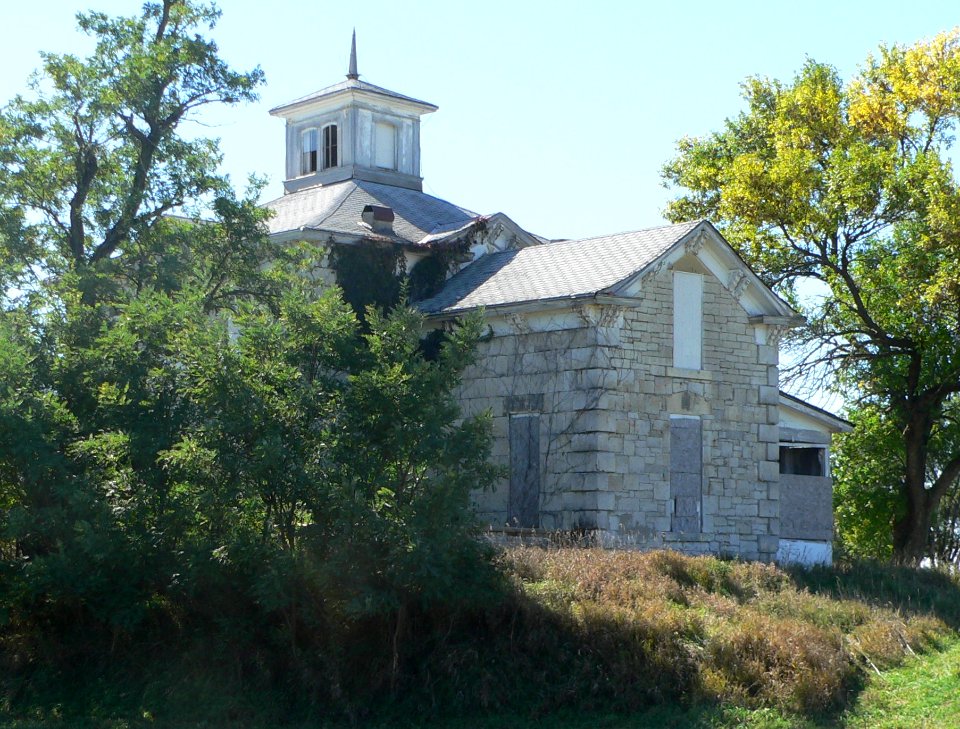 Beetison house from NE