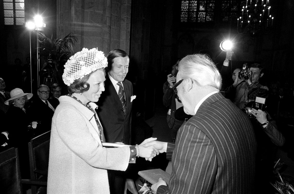 Begroeting van prinses Beatrix en prins Claus, Bestanddeelnr 927-9264