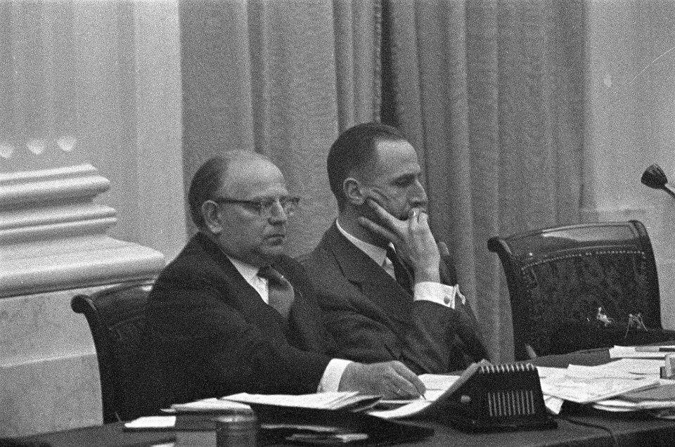 Begroting van Verkeer en Waterstaat in de Tweede Kamer Roemers tijdens debat, be, Bestanddeelnr 911-0345