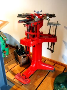 Beer Corking Machine pic2