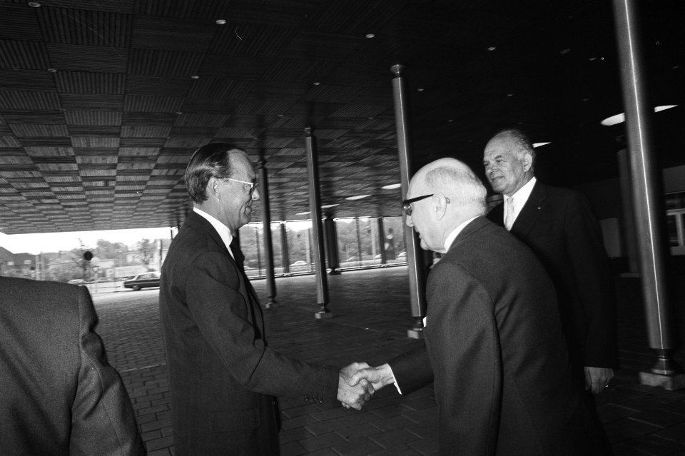 Begroeting van prins Bernhard, Bestanddeelnr 924-5658