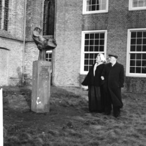 Beeldje voor omgekomen vissers in Scheveningen, Bestanddeelnr 913-1098