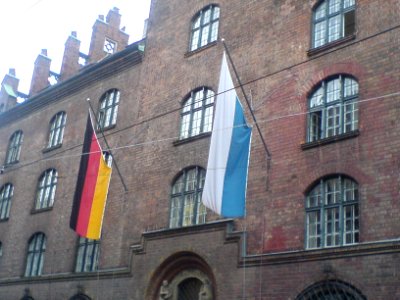 Beflaggung Neues Justizgebäude München photo