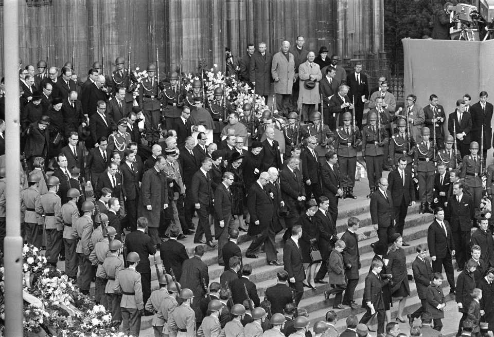 Begrafenis Adenauer, Bestanddeelnr 920-2647