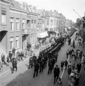 Begrafenis Adelborst-vlieger Meulenberg Marvo Utrecht, Bestanddeelnr 902-9436