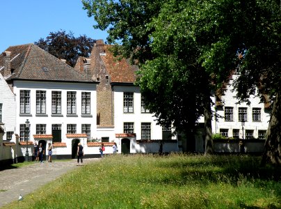 Begijnhof Brugge Binnenplein Noordkant 1