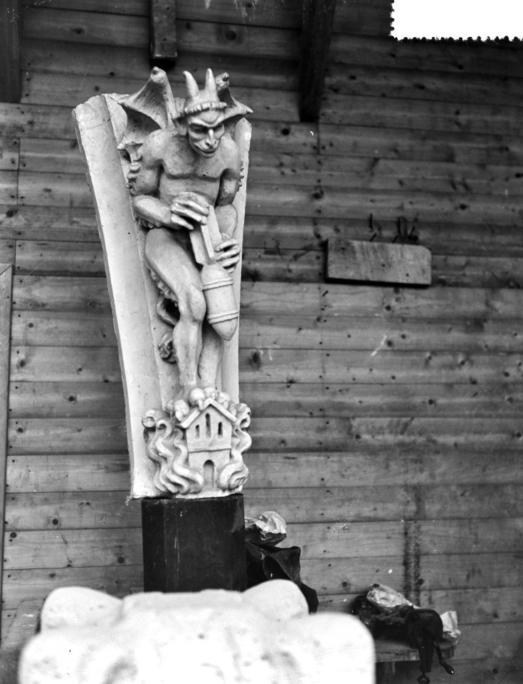 Beeldhouwwerk St Laurenskerk Rotterdam, Bestanddeelnr 907-5673