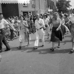 Begin van vierdaagse in Nijmegen, Bestanddeelnr 910-5412