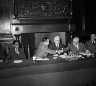 Begin Nederlands-Indonesische Conferentie Den Haag, Bestanddeelnr 904-9237