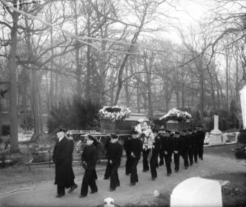 Begrafenis slachtoffers vliegramp Falster, Bestanddeelnr 903-2047