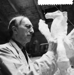 Beeldhouwer Albert Termote30 maart70 jaar, Bestanddeelnr 934-6164