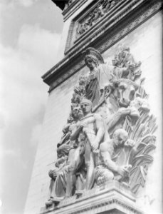 Beeldhouwwerk aan de Arc de Triomphe, Bestanddeelnr 252-1592