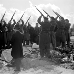 Begrafenis Sergeant Mariniers Marvo, Bestanddeelnr 902-6628