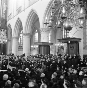 Begrafenis illegale strijders in Haarlem, Bestanddeelnr 901-1484