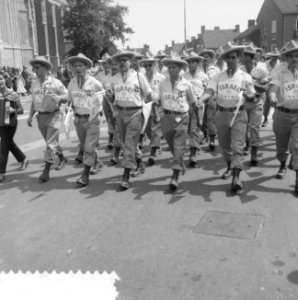 Begin van vierdaagse in Nijmegen, Bestanddeelnr 910-5411
