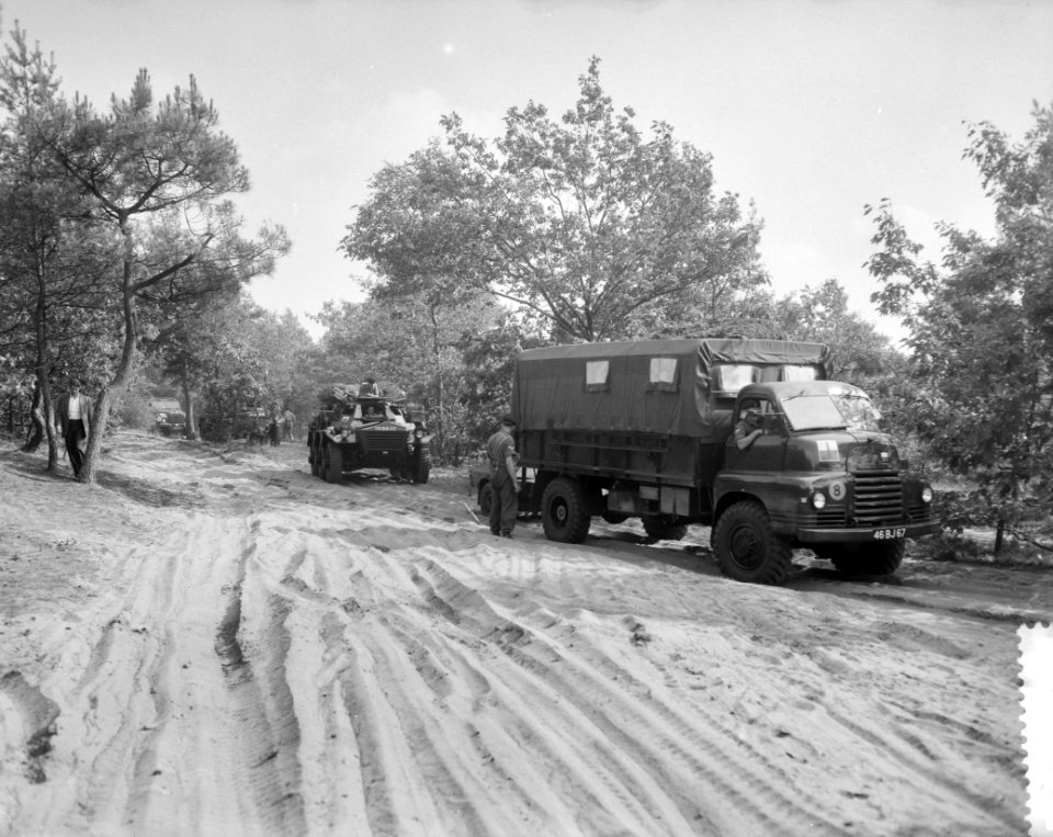Begin van driedaagse Engels Nederlands Militaire oefening Zwaan Jong , Engelse, Bestanddeelnr 910-5384