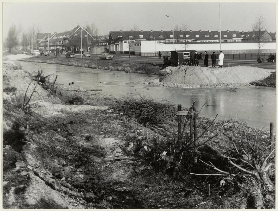 Begin van de verbreding van de Delftlaan, ziende naar het noorden