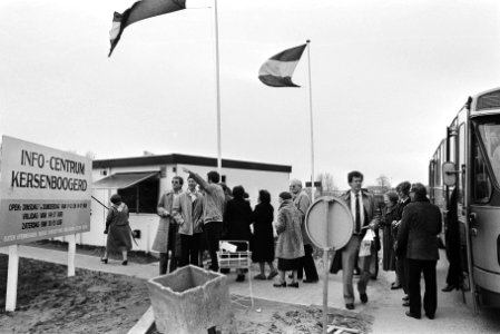 Belangstellenden voor de nieuwe wijk Kersenboogerd, Bestanddeelnr 932-5556