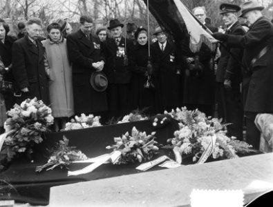 Begrafenis Kramer van de Nederlandse Jacoba IJmuiden, Bestanddeelnr 904-9396