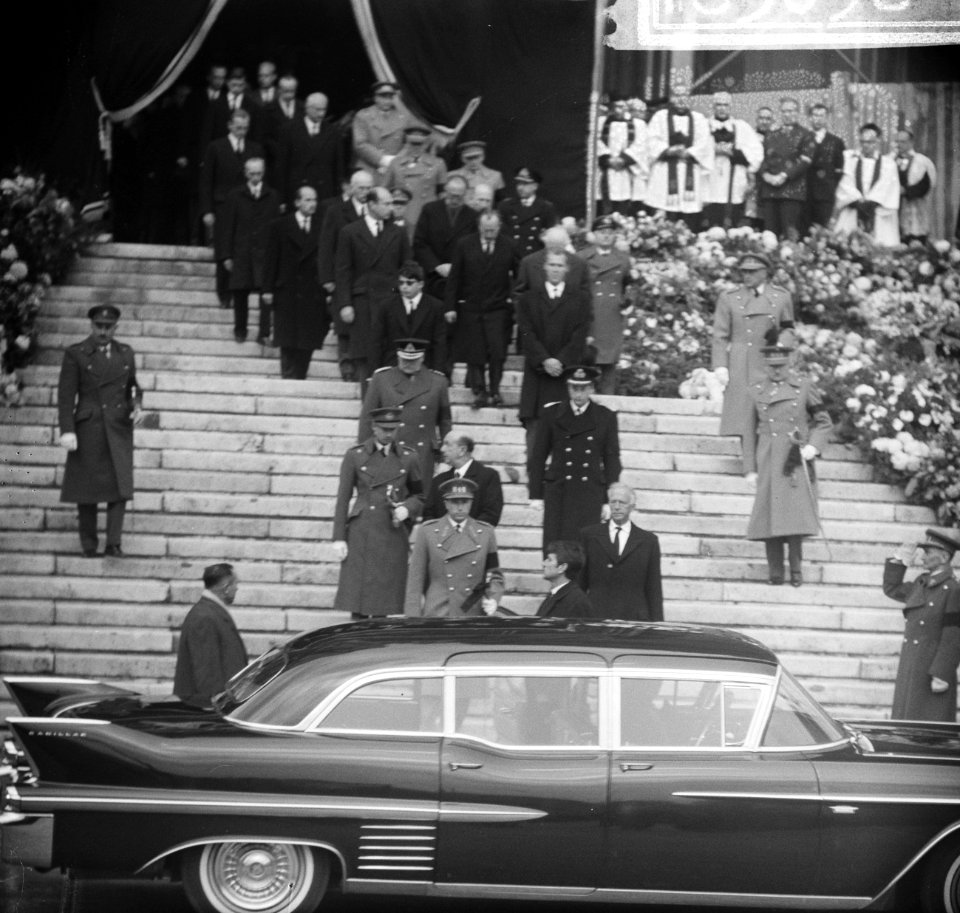 Begrafenis van Koningin Elizabeth van België te Brussel hooggeplaatse gasten b…, Bestanddeelnr 918-5098