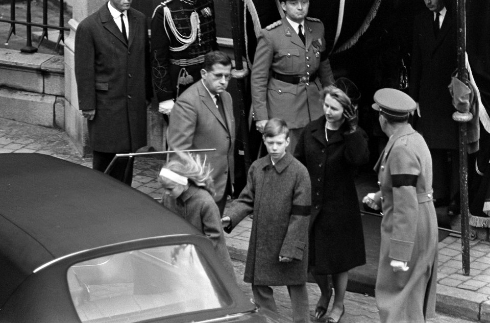 Begrafenis van Koningin Elizabeth van België te Brussel genodigden bij het verl, Bestanddeelnr 918-5115